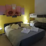 Passione Del Sud Alojamento de Acomodação e Pequeno-almoço 3*